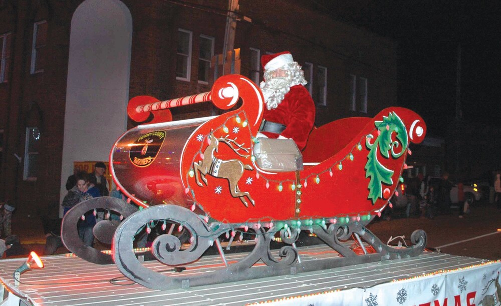 Linden Tn Christmas Parade 2022 Christmas Parade Tonight - Lewis County Herald